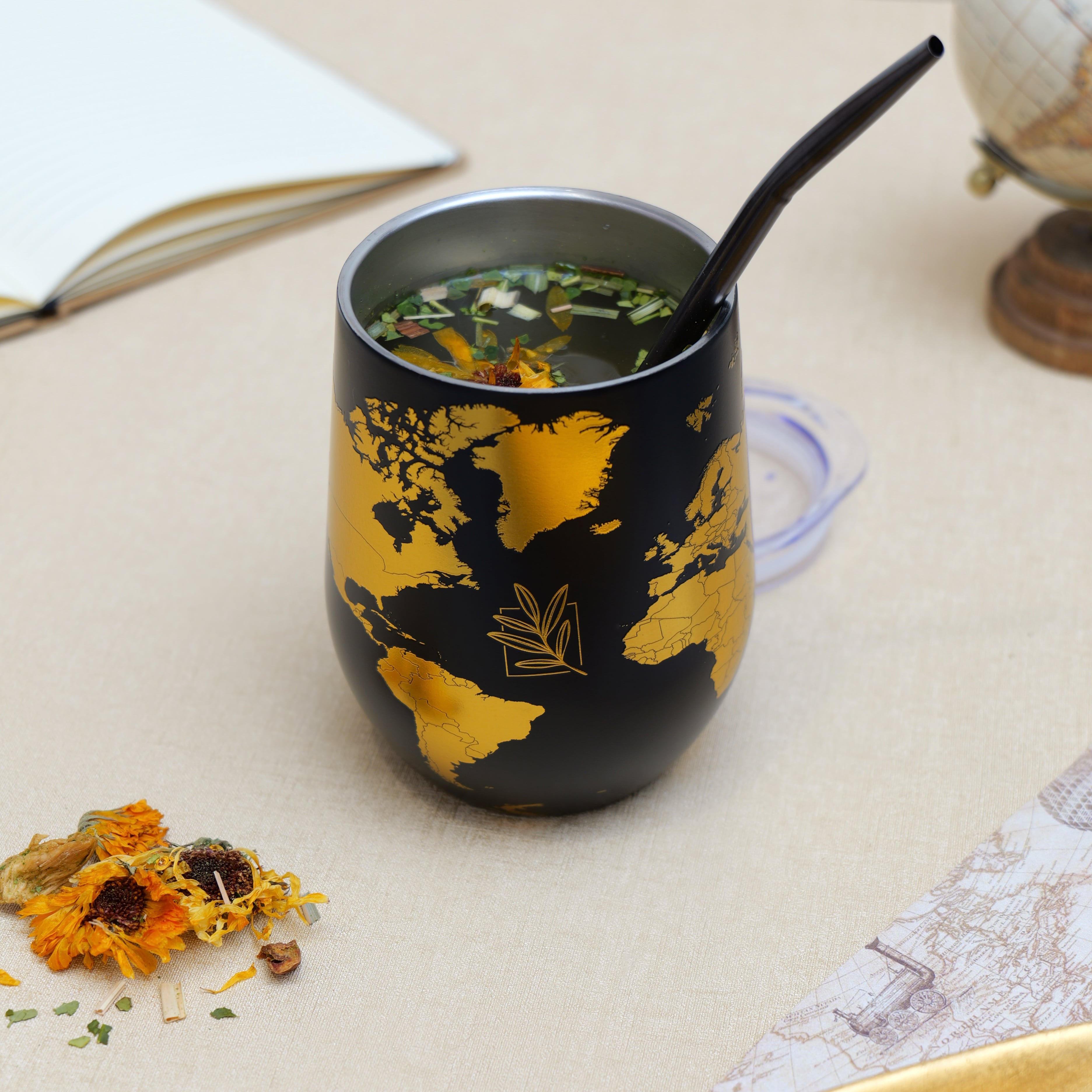 calebasse mundo - tasse à maté isotherme carte du monde