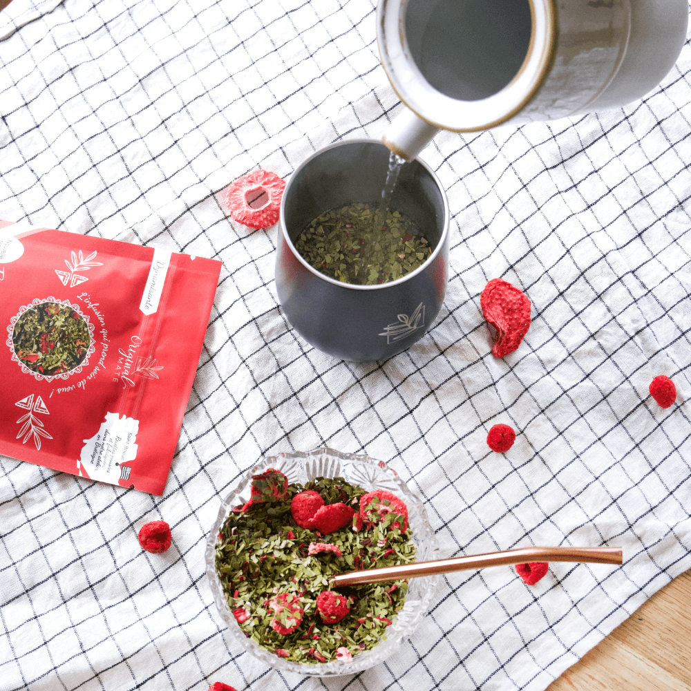 Infusion de maté bio aux fruits rouges - Boisson énergisante naturelle et vitaminée
